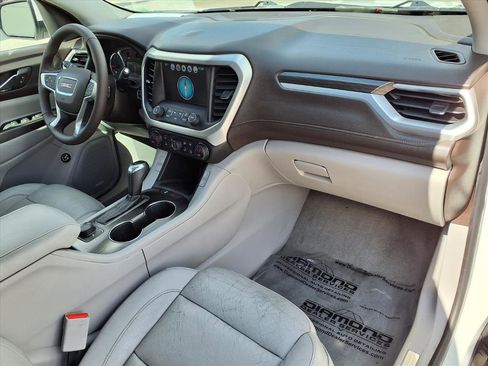Used 2018 GMC Acadia SLT image 8