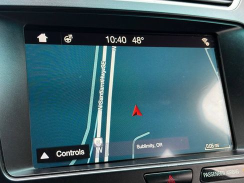 Used 2017 Ford Explorer XLT w/ Equipment Group 202A FWD image 20