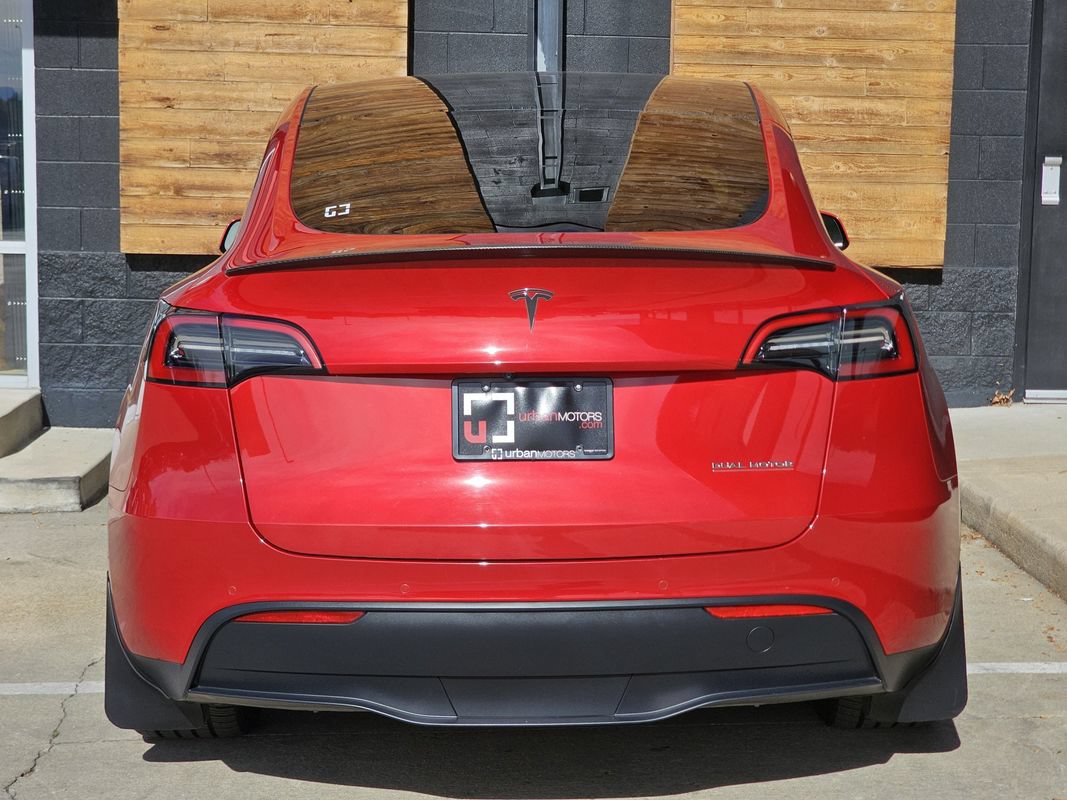 Used 2022 Tesla Model Y Performance AWD/4WD image 12