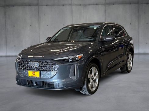 Used 2025 Audi Q5 Premium w/ Premium Plus AWD/4WD image 1