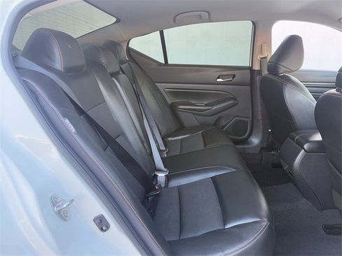 Used 2022 Nissan Altima 2.5 SR image 30