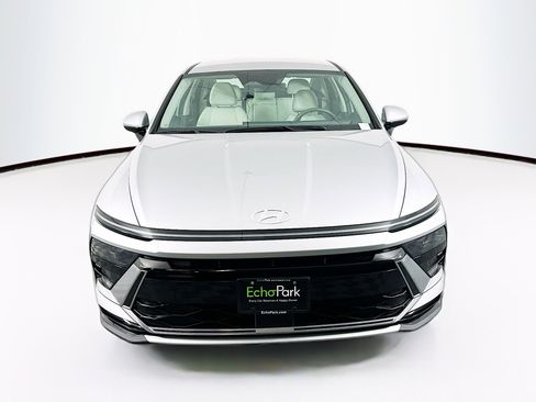 Used 2025 Hyundai Sonata SEL image 2