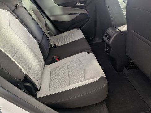 Certified 2024 Chevrolet Equinox LS w/ LS Convenience Package image 30