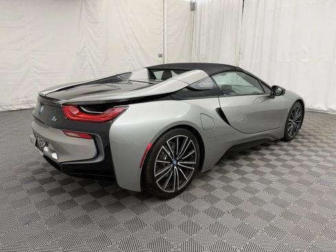 Used 2019 BMW i8 Roadster AWD/4WD image 6