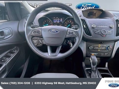 Certified 2019 Ford Escape S image 5