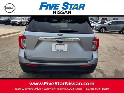 Used 2023 Ford Explorer XLT RWD image 10