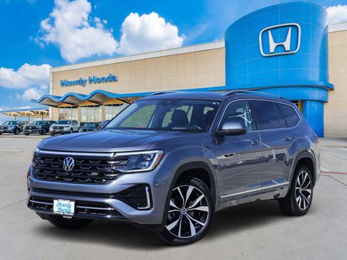 Used 2024 Volkswagen Atlas SEL Premium R-Line image 1