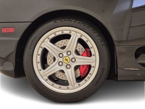 Used 2004 Ferrari 360 Spider image 7