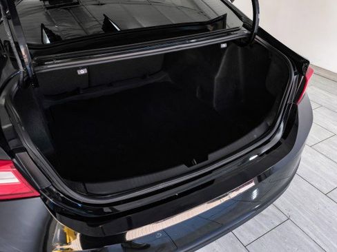 Used 2021 Chevrolet Malibu LS image 37