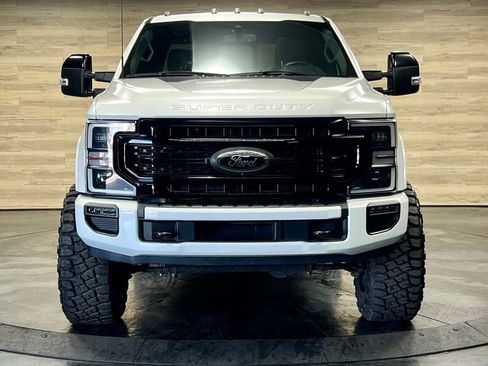 Used 2022 Ford F250 Lariat w/ Tremor Off-Road Package AWD/4WD image 4