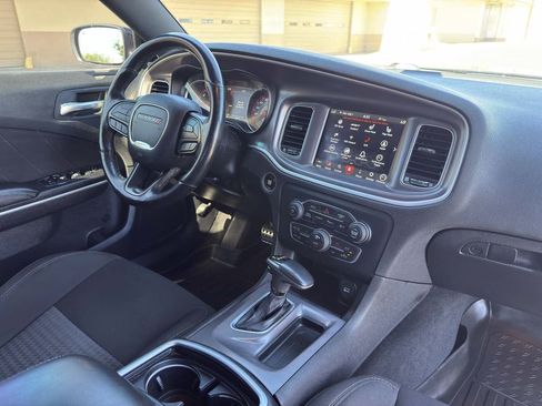 Used 2020 Dodge Charger Scat Pack RWD image 17