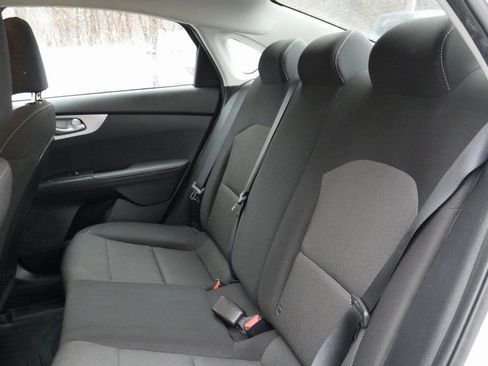 Used 2023 Kia Forte LXS image 24