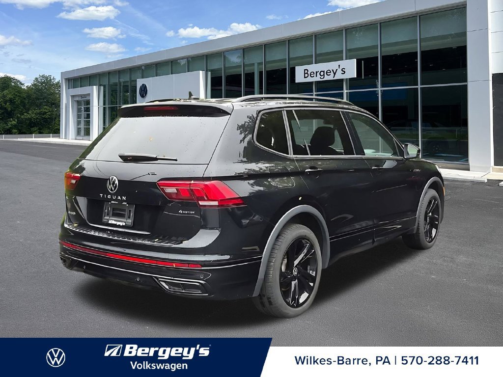 Certified 2024 Volkswagen Tiguan SE R-Line AWD/4WD image 6