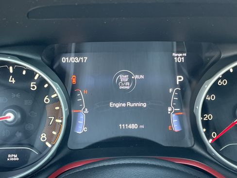 Used 2018 Jeep Compass Trailhawk w/ Popular Equipment Group AWD/4WD image 21