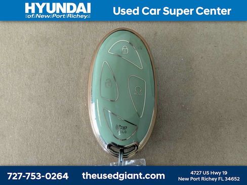 Used 2025 Hyundai Santa Fe Limited FWD image 48