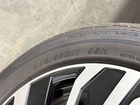 Used 2021 Volkswagen Jetta SEL Premium image 46