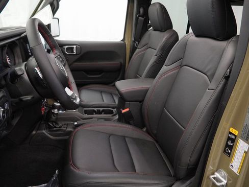 New 2026 Jeep Wrangler Unlimited Rubicon 392 image 15