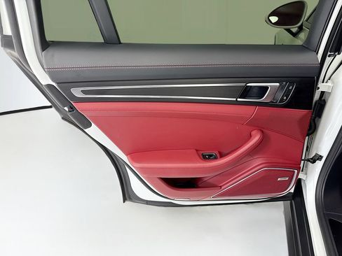 Certified 2023 Porsche Panamera Platinum Edition RWD image 26