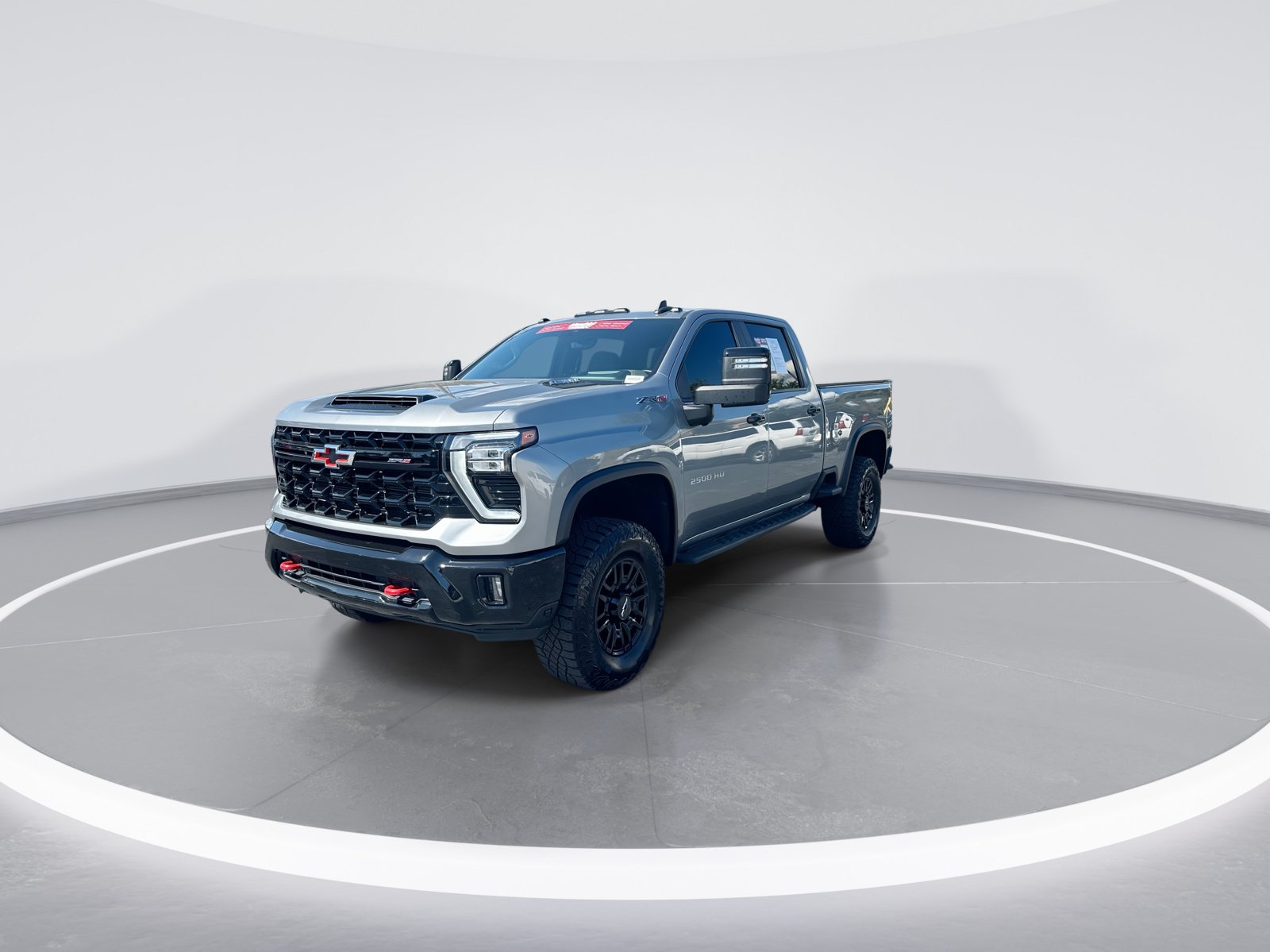 Used 2024 Chevrolet Silverado 2500 ZR2 w/ Technology Package AWD/4WD image 5