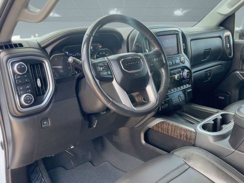Used 2022 GMC Sierra 3500 Denali image 4