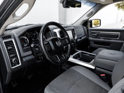 Used 2016 RAM 1500 Lone Star RWD image 3