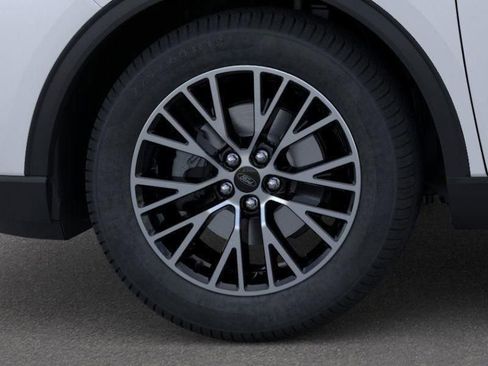 New 2025 Ford Escape SE w/ PHEV Premium Package FWD image 19