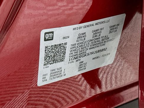 Used 2024 Chevrolet Traverse LT FWD image 27