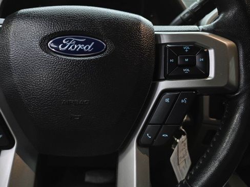 Used 2022 Ford F250 Lariat w/ Lariat Value Package AWD/4WD image 23