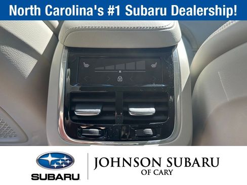 Used 2021 Volvo XC60 T5 Inscription w/ Advanced Package image 24