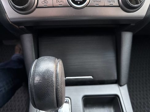 Used 2016 Subaru Outback 2.5i Limited image 35