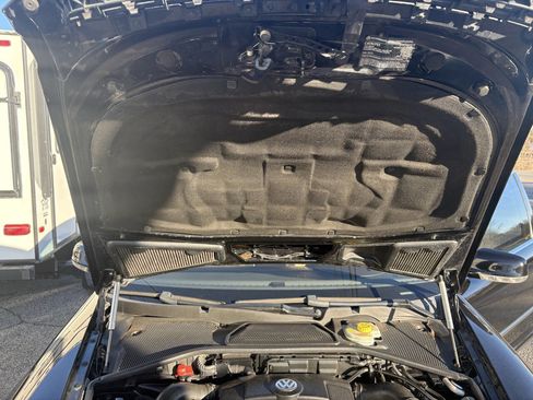 Used 2004 Volkswagen Phaeton V8 image 10