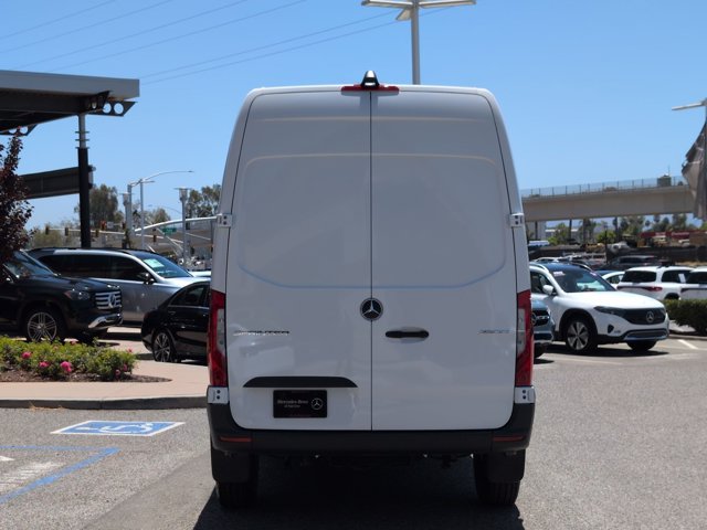 New 2026 Mercedes-Benz Sprinter 2500 image 8