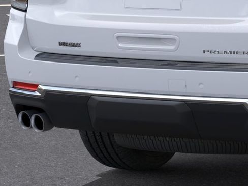 New 2026 Chevrolet Suburban Premier RWD image 14