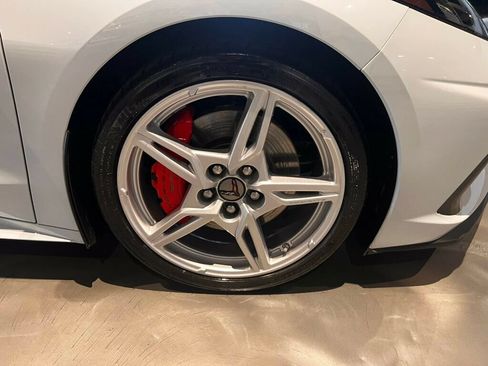 Used 2020 Chevrolet Corvette Stingray Premium Cpe w/ 3LT Preferred Equipment Group RWD image 13