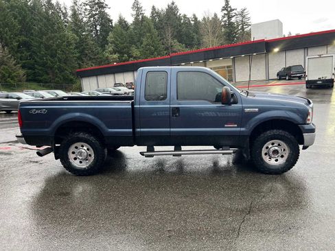 Used 2005 Ford F250 XLT image 6