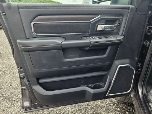 New 2026 RAM 2500 Laramie w/ Night Edition AWD/4WD image 11