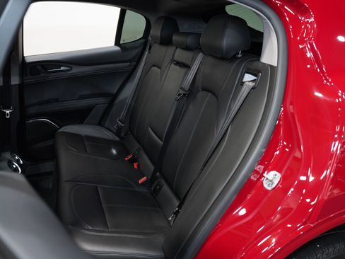 Used 2021 Alfa Romeo Stelvio Ti w/ Nero Edizione image 36