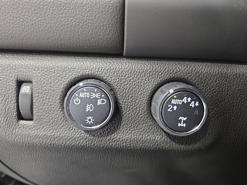 Used 2022 GMC Canyon Elevation w/ Elevation Premium Package image 25