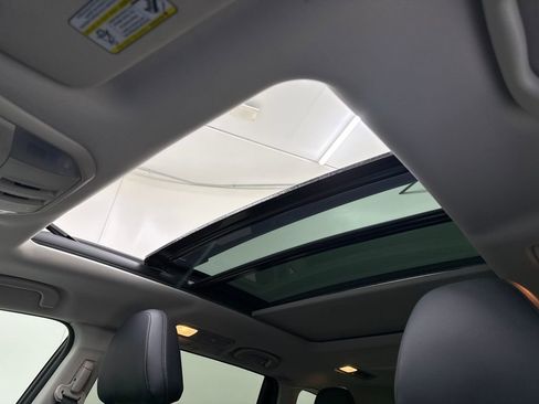 Certified 2023 Subaru Ascent Limited w/ Technology Package image 22