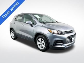 Used 2020 Chevrolet Trax LS w/ Tint and Cruise Package 360° Tour