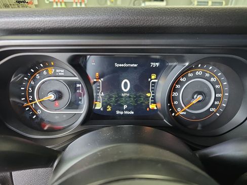 New 2026 Jeep Gladiator Sport image 19