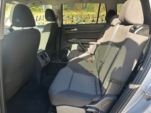 Used 2018 Volkswagen Atlas S image 11