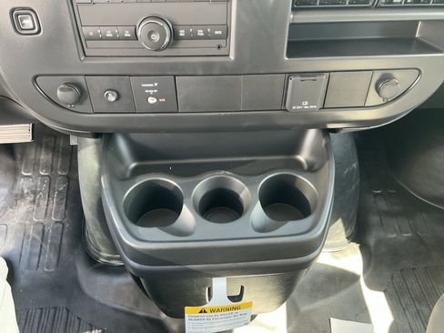 New 2026 Chevrolet Express 2500 w/ Driver Convenience Package RWD image 18