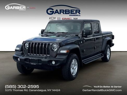 Used 2020 Jeep Gladiator Sport w/ Quick Order Package 23S AWD/4WD image 1