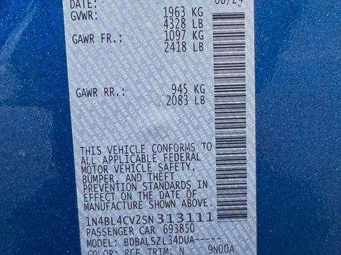 Used 2025 Nissan Altima 2.5 SR image 23