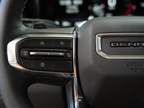 New 2026 GMC Terrain Denali image 33