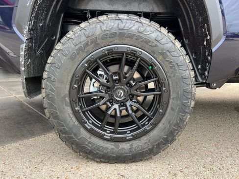 New 2025 Toyota Tundra SR5 image 7