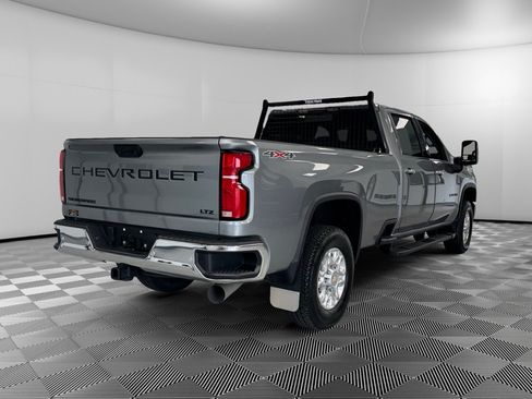 Used 2025 Chevrolet Silverado 2500 LTZ w/ LTZ Convenience Package AWD/4WD image 7