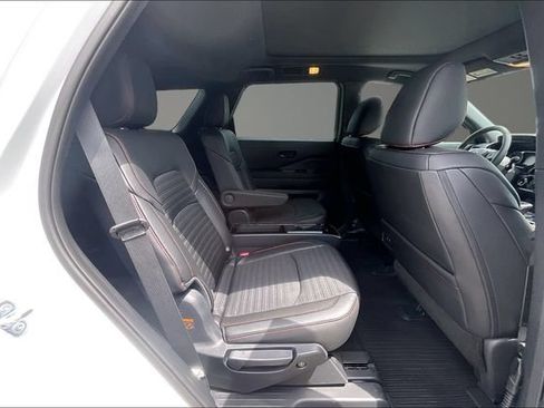 New 2026 Nissan Pathfinder Rock Creek w/ Rock Creek Premium Package AWD/4WD image 10