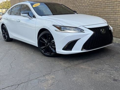 Used 2025 Lexus ES 350 w/ Accessory Package (Z2) image 2